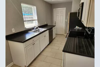 5219 17th Avenue S #5219, Gulfport, FL 33707 - Photo 2