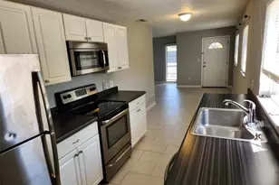 5219 17th Ave S, Gulfport, FL 33707 - Photo 4