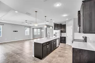 32430 Bannack Ln, Wesley Chapel, FL 33543 - Photo 12