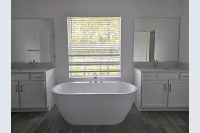 18271 Pearl View Place, Lutz, FL 33548 - Photo 32