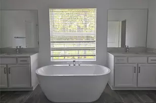 18271 Pearl Vw Pl, Lutz, FL 33548 - Photo 32