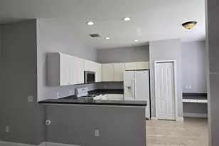 24612 Portofino Dr, Lutz, FL 33559 - Photo 8