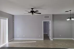 24612 Portofino Dr, Lutz, FL 33559 - Photo 6