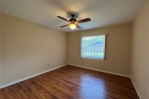 1709 Sakura Dr, Valrico, FL 33596 - Photo 22