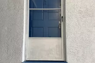 350 79th Ave N, Saint Petersburg, FL 33702 - Photo 16