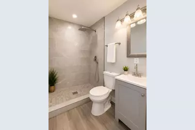 2109 E Navajo Avenue, Tampa, FL 33612 - Photo 26
