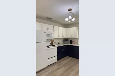 2109 E Navajo Avenue, Tampa, FL 33612 - Photo 6