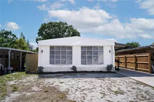 5150 76th St N, Saint Petersburg, FL 33709 - Photo 2