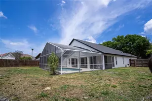 8910 Westbay Blvd, Tampa, FL 33615 - Photo 46