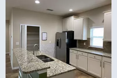 12311 Fairlawn Drive, Riverview, FL 33579 - Photo 14