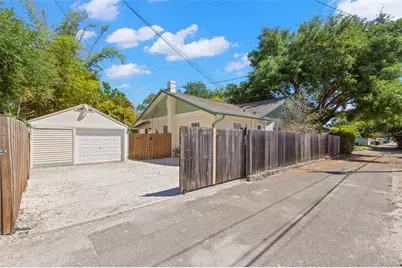 230 27th Street N, Saint Petersburg, FL 33713 - Photo 28