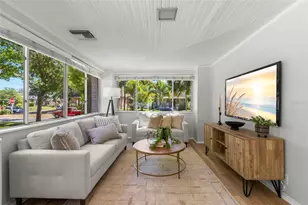 230 27th St N, Saint Petersburg, FL 33713 - Photo 12