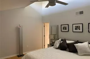 1511 S Bay Villa Pl, Tampa, FL 33629 - Photo 10
