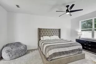 2824 Quail Crst Ct, Valrico, FL 33594 - Photo 18