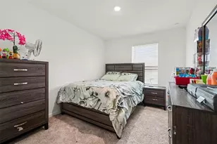 6203 Daerr Rdg St, Zephyrhills, FL 33542 - Photo 20