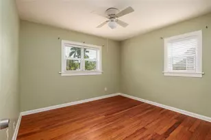 1044 46th Ave N, Saint Petersburg, FL 33703 - Photo 12