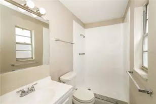 4117 E Okara Rd, Tampa, FL 33617 - Photo 12