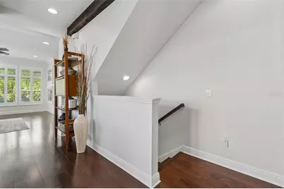 426 S Lincoln Avenue, Tampa, FL 33609 - Photo 8