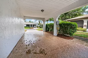 1203 Haddington Cir, Sun City Center, FL 33573 - Photo 10