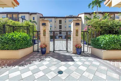 100 4th Avenue S #207, Saint Petersburg, FL 33701 - Photo 56