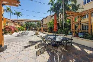 100 4th Ave S, Saint Petersburg, FL 33701 - Photo 38