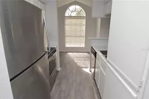 8641 Fancy Finch Dr, Tampa, FL 33614 - Photo 10