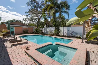 322 47th Street N, Saint Petersburg, FL 33713 - Photo 28