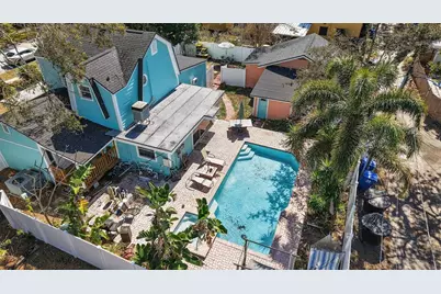 322 47th Street N, Saint Petersburg, FL 33713 - Photo 2