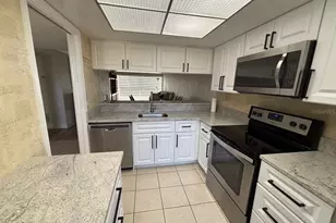 121 Island Way, Clearwater Beach, FL 33767 - Photo 12