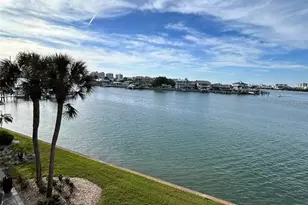 868 Bayway Blvd, Clearwater Beach, FL 33767 - Photo 8
