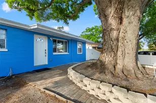 8996 Southern Comfort Dr, Largo, FL 33773 - Photo 2