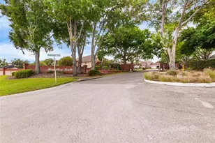 902 Hanover Wy, Lakeland, FL 33813 - Photo 48