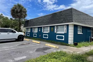 199 Fulton St NE, Largo, FL 33771 - Photo 1