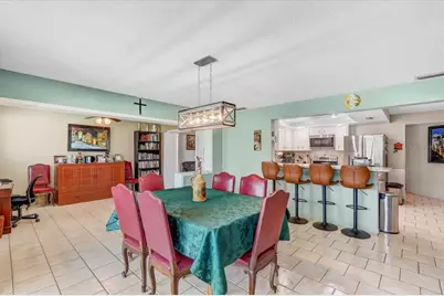 12137 Orange Blossom Drive, Seminole, FL 33772 - Photo 14