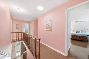 13305 Golf Crest Cir, Tampa, FL 33618 - Photo 20