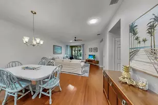 313 Seneca Falls Dr, Apollo Beach, FL 33572 - Photo 20