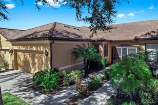 313 Seneca Falls Dr, Apollo Beach, FL 33572 - Photo 2