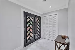 2612 Keystone Ct N, Saint Petersburg, FL 33710 - Photo 22