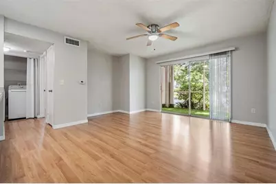 10024 Strafford Oak Court #802, Tampa, FL 33624 - Photo 6