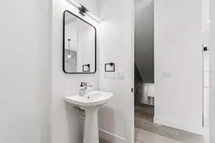 2724 5th Ave S, Saint Petersburg, FL 33712 - Photo 16