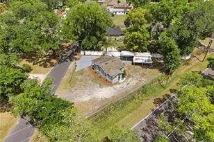 1104 E Alsobrook St, Plant City, FL 33563 - Photo 14