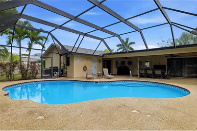 10062 121st Street, Seminole, FL 33772 - Photo 4