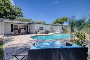 1871 Del Robles Terrace, Clearwater, FL 33764 - Photo 40