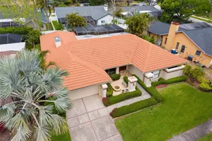 1504 Ridge Top Way, Clearwater, FL 33765 - Photo 2