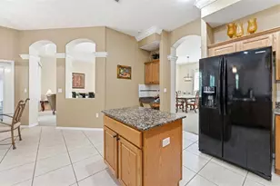 6343 Country Club Rd, Wesley Chapel, FL 33544 - Photo 10