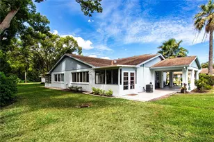 505 Finsbury Cir, Sun City Center, FL 33573 - Photo 38