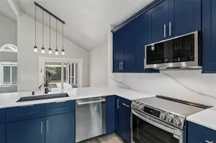 10218 Charleston Corner Rd, Tampa, FL 33635 - Photo 16