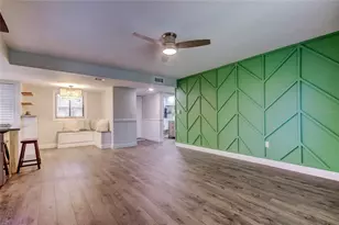 2673 Sabal Springs Cir, Clearwater, FL 33761 - Photo 6