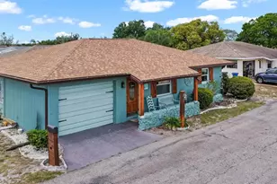 706 W Brockton Pl, Sun City Center, FL 33573 - Photo 26