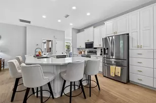 17805 Green Willow Dr, Tampa, FL 33647 - Photo 4